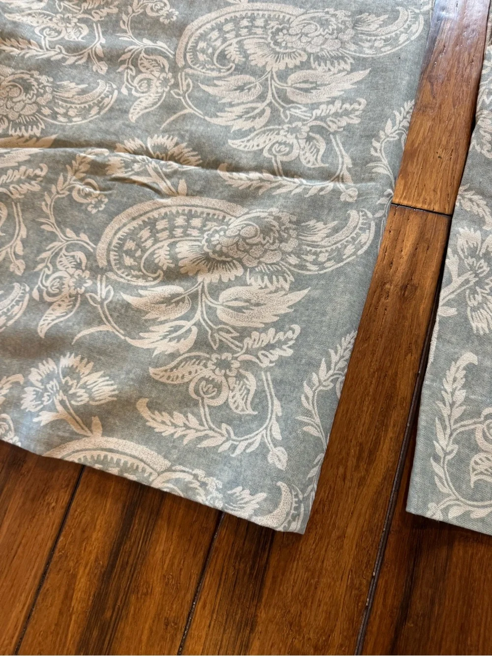 Set Pottery Barn Alessandra Scroll Drapes 50 x 84 Sage Green Pair Lined Blackout